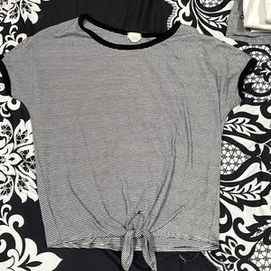 Girls striped t-shirt
